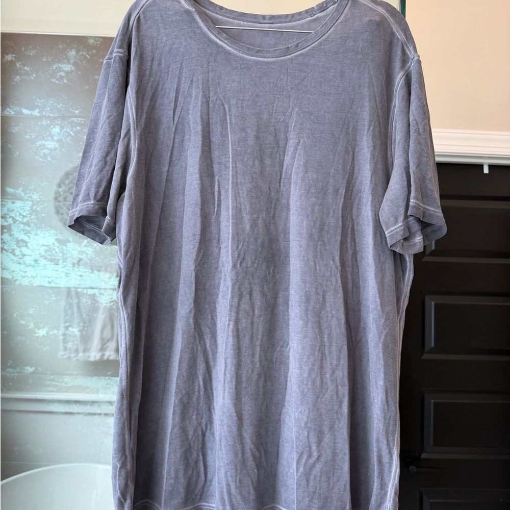 LULULEMON tee shirt